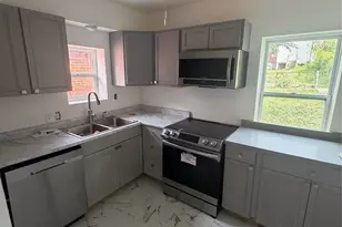 4110 Dryden Ave, Saint Louis, MO 63115 - Photo 3