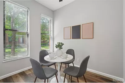10 Manhattan Mews, Saint Louis, MO 63108 - Photo 7