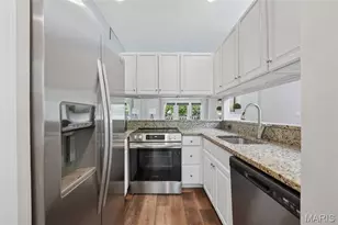 10 Manhattan Mews, Saint Louis, MO 63108 - Photo 15