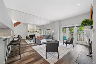 10 Manhattan Mews, Saint Louis, MO 63108 - Photo 13