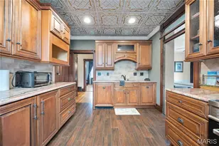 121 E 5th St, Hermann, MO 65041 - Photo 15