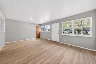 10414 Melvich Dr, Saint Louis, MO 63137 - Photo 11