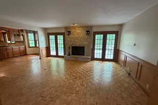 14014 Clairette Ln, Chesterfield, MO 63017 - Photo 9