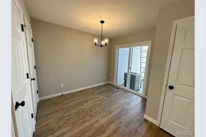 461 Sunset Hollow Drive, Wentzville, MO 63385 - Photo 9