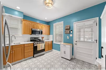 6118 Newport Avenue, Saint Louis, MO 63116 - Photo 11