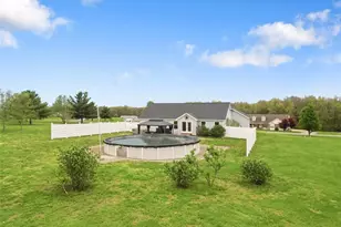 211 High Ridge Valley Ct, Foley, MO 63347 - Photo 3