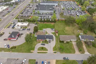 107 Lock Dr, Ballwin, MO 63011 - Photo 7