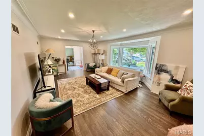 9053 Saranac Drive, Richmond Heights, MO 63117 - Photo 15