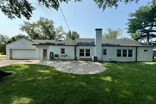 9053 Saranac Dr, Richmond Heights, MO 63117 - Photo 31