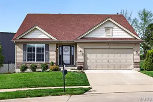 38 Wisdom Ct, Lake Saint Louis, MO 63367 - Photo 1