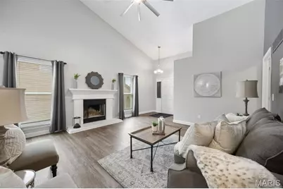 7184 Tournament Drive, Saint Louis, MO 63129 - Photo 3