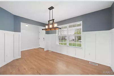 158 Royalwood Place Court, Lake Saint Louis, MO 63367 - Photo 5