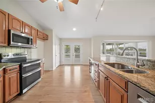 158 Royalwood Pl Ct, Lake Saint Louis, MO 63367 - Photo 11