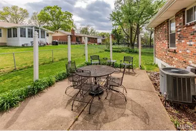 2140 Pierport Circle, Saint Louis, MO 63129 - Photo 43