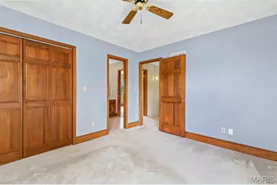 532 N Loretta Court, Farmington, MO 63640 - Photo 37