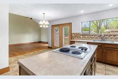 532 N Loretta Court, Farmington, MO 63640 - Photo 17