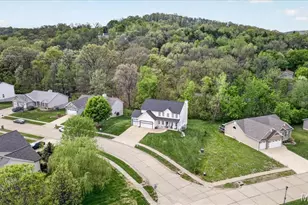 150 Silverstone Cir, Byrnes Mill, MO 63051 - Photo 61