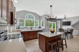 150 Silverstone Cir, Byrnes Mill, MO 63051 - Photo 19
