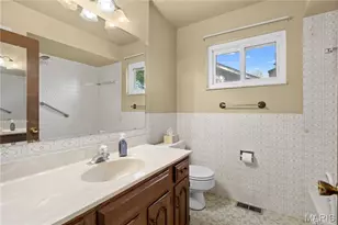 560 Blossom Heath Dr, Unincorporated, MO 63125 - Photo 17