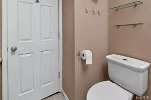 11525 Pineberry Dr, Saint Louis, MO 63146 - Photo 27