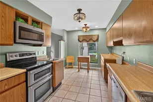 11525 Pineberry Dr, Saint Louis, MO 63146 - Photo 7