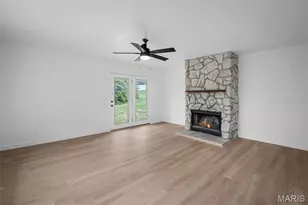 11565 Mehl Ave, Florissant, MO 63303 - Photo 9