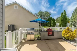 46 Heritage Pointe Cir, Fenton, MO 63026 - Photo 5