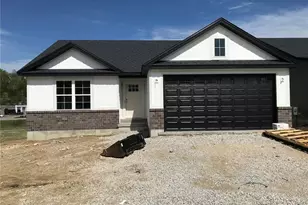 1649 Flagstaff Dr, Festus, MO 63028 - Photo 1