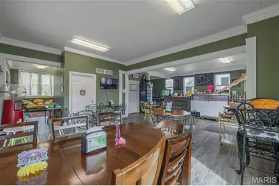 220 W Lincoln Street, Hawk Point, MO 63349 - Photo 7