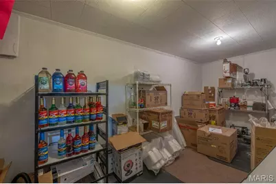 220 W Lincoln Street, Hawk Point, MO 63349 - Photo 15