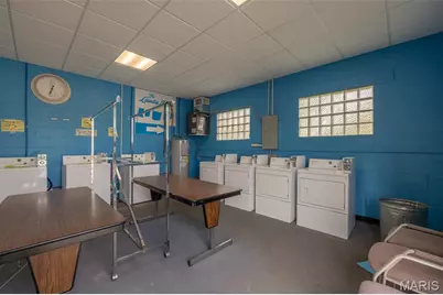 220 W Lincoln Street, Hawk Point, MO 63349 - Photo 19