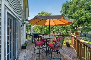 15327 Grantley Dr, Chesterfield, MO 63017 - Photo 57
