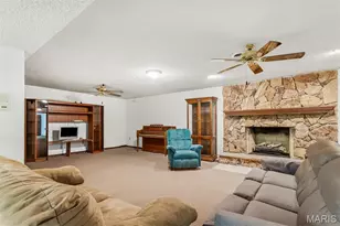 4801 Little Branch Pl, Unincorporated, MO 63128 - Photo 37