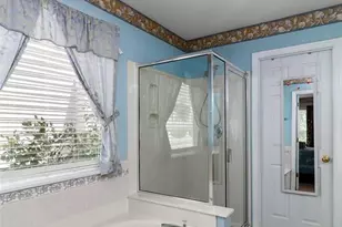 4647 Robbins Grove Dr, Florissant, MO 63034 - Photo 17