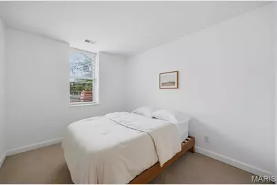 5696 Kingsbury Avenue #102, Saint Louis, MO 63112 - Photo 11