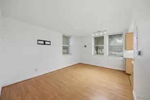 5696 Kingsbury Ave, Saint Louis, MO 63112 - Photo 3