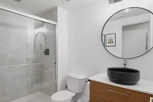 5696 Kingsbury Ave, Saint Louis, MO 63112 - Photo 9