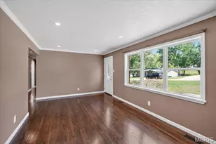 10 Della Dr, Fenton, MO 63026 - Photo 5