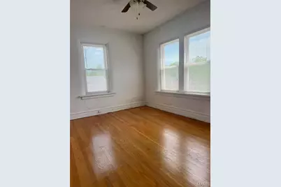7355 Lindell Boulevard #302, University City, MO 63130 - Photo 17