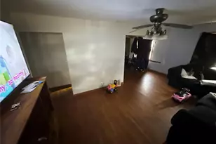 7500 Haywood Dr, Hanley Hills, MO 63133 - Photo 1