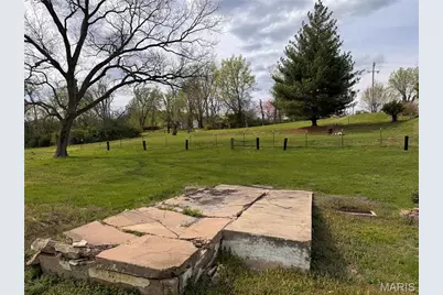 415 S 11th Street, Louisiana, MO 63353 - Photo 55