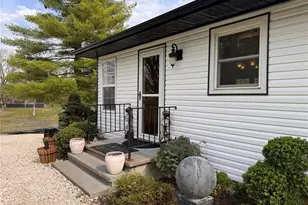 415 S 11th St, Louisiana, MO 63353 - Photo 7