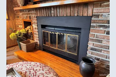 415 S 11th Street, Louisiana, MO 63353 - Photo 9