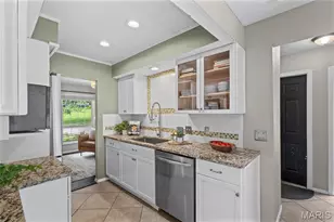 4756 Laketon Ct, Saint Louis, MO 63128 - Photo 17