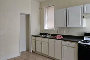 3807 Potomac St, Saint Louis, MO 63116 - Photo 9