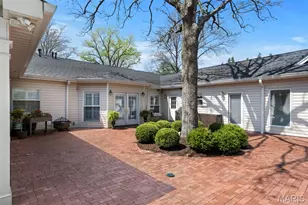 2104 N Ballas Rd, Town and Country, MO 63131 - Photo 65