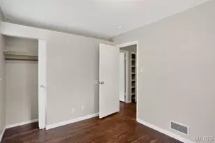 10718 Glen Garry Rd, Saint Louis, MO 63137 - Photo 23