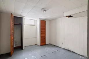 10718 Glen Garry Rd, Saint Louis, MO 63137 - Photo 21