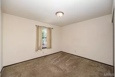 4216 Elkhart Lake Road, Saint Charles, MO 63304 - Photo 19