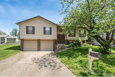 4216 Elkhart Lake Road, Saint Charles, MO 63304 - Photo 3